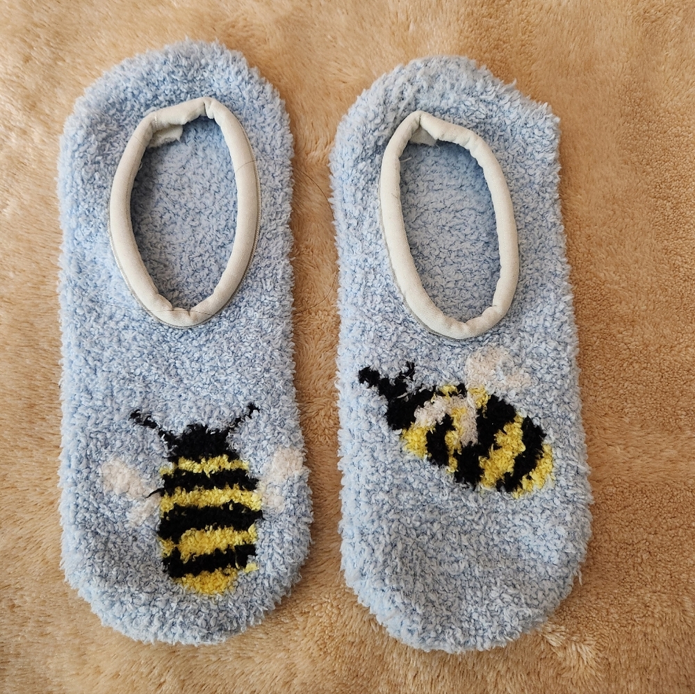Old Navy Blue Fuzzy Slipper Socks Elastic pull on